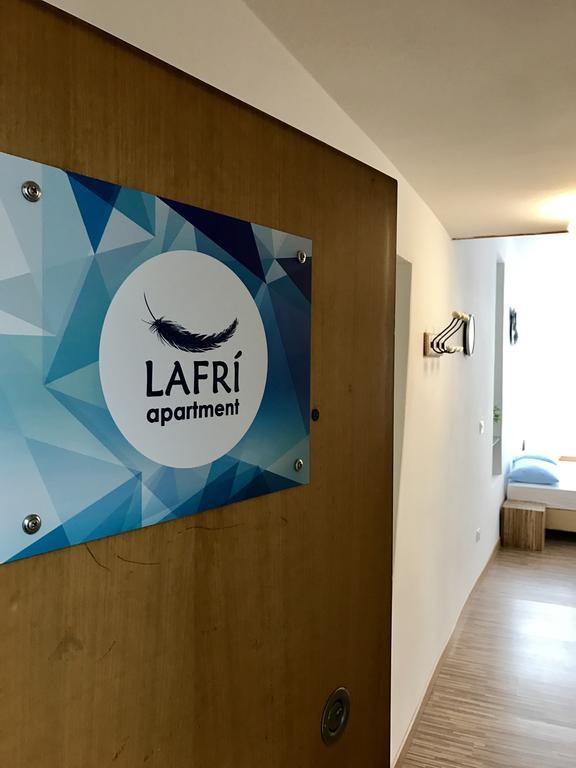 Lafri Apartment Болзано Екстериор снимка